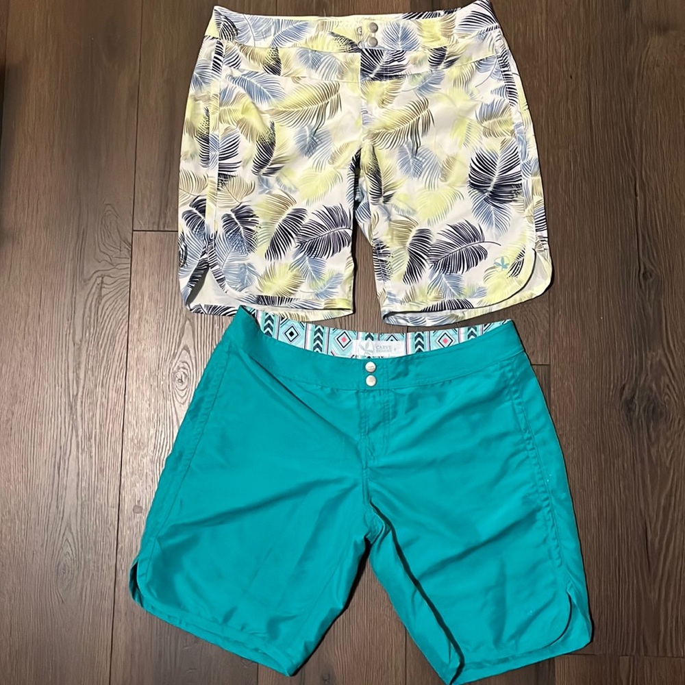 Carve Design Women’s Boardshorts! Size 6